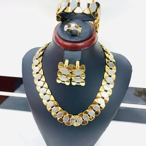 Necklace,Bracelet and Earrings Set